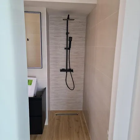 Ensueno De Luxe - 1st Line Of Sea By Lg Conciergerie Apartment